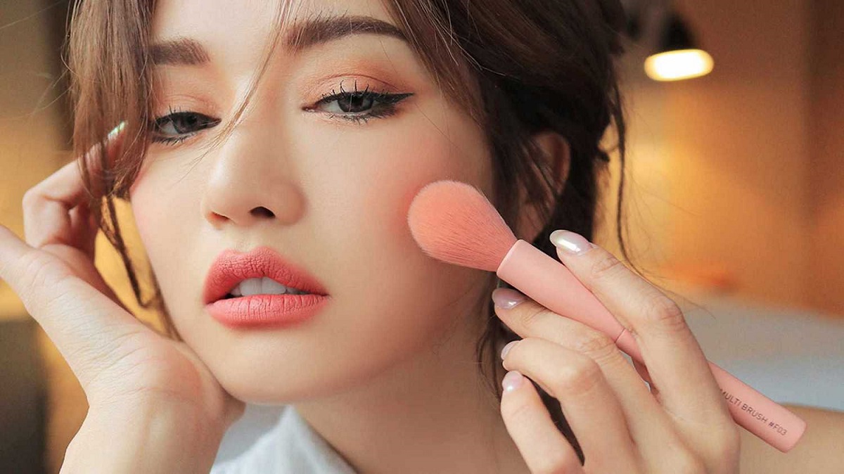 chăm sóc da trong quá trình makeup