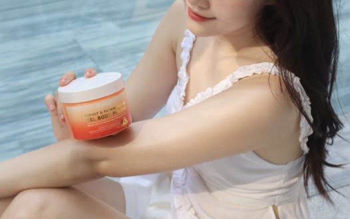 tẩy da chết cơm dừa và enzym đu đủ